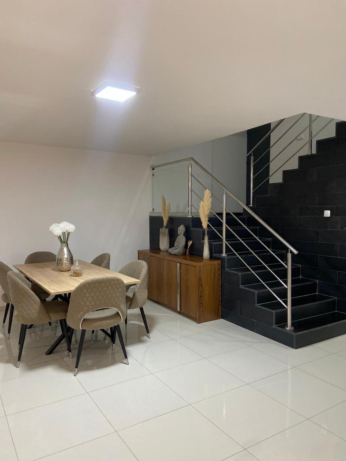 Nice Duplex, برايا المظهر الخارجي الصورة